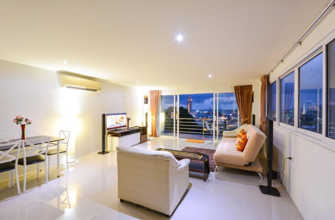 Phuketbnbdotcom 2 Bedrooms 2 Balconies Oceanpoolviews Appartamento *
