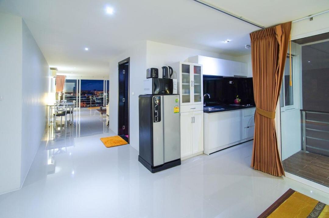 Phuketbnbdotcom 2 Bedrooms 2 Balconies Oceanpoolviews Appartamento *