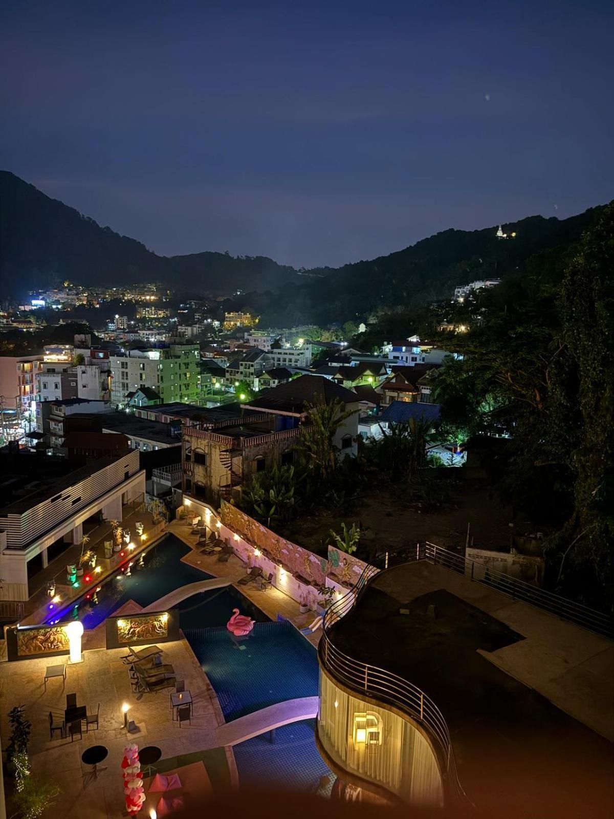 Phuketbnbdotcom 2 Bedrooms 2 Balconies Oceanpoolviews * Patong